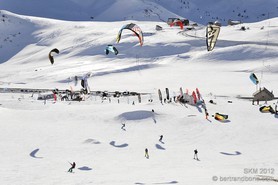 Snowkite Masters 2012 - col du Lautaret (05) France