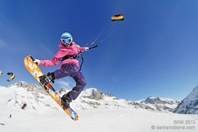 Kari Schibevaag - Snowkite Masters 2012 - col du Lautaret (05) France