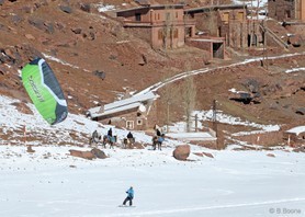 snowkite: Johann Civel - Oukaimeden - Maroc