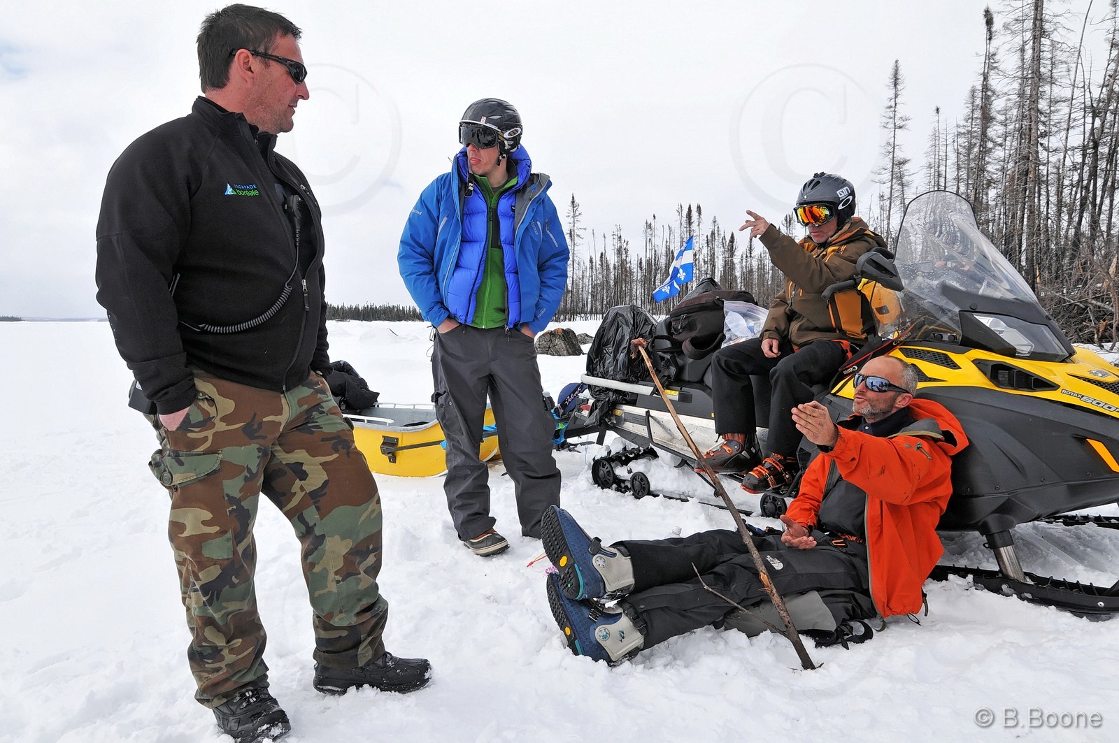 120404-379 © B.Boone