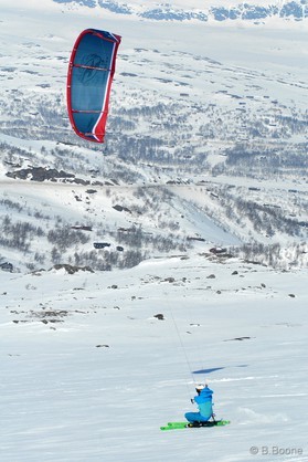 Bjorn Kaupang-Snowkite-Haugastol-Norway