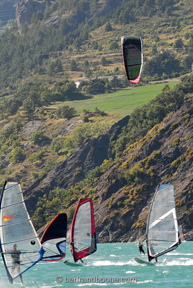 lac de serre-ponçon - hautes alpes - Fr