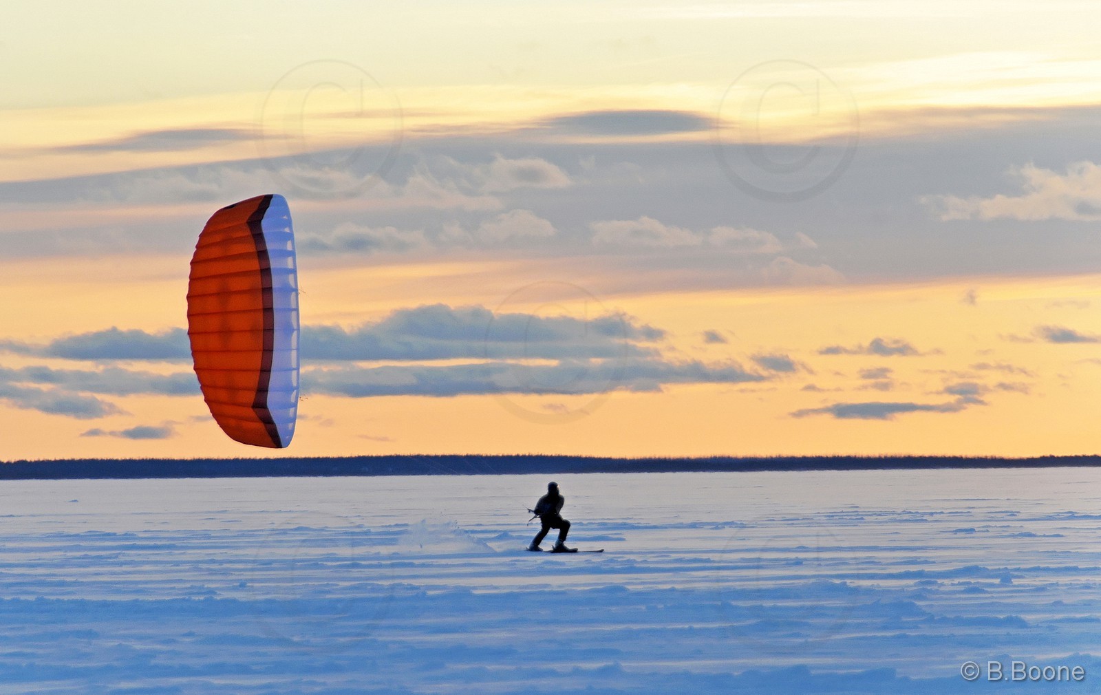 120405-246 © B.Boone