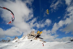 Johan Civel- Cortina snowkite contest 2009 passo Giau Italy