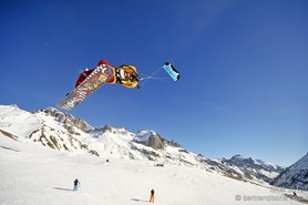 Marek Zach - Snowkite Masters 2012 - col du Lautaret (05) France
