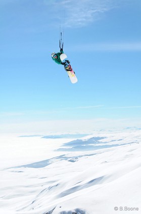 Romain Luppi - snowkite en Macedonia - Popova Shapka