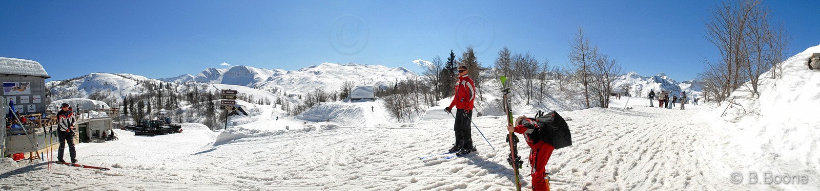 090318 pano46,49 ©B.Boone