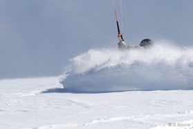 fabio ingrosso - snowkite en Grece - kaimaktsalan