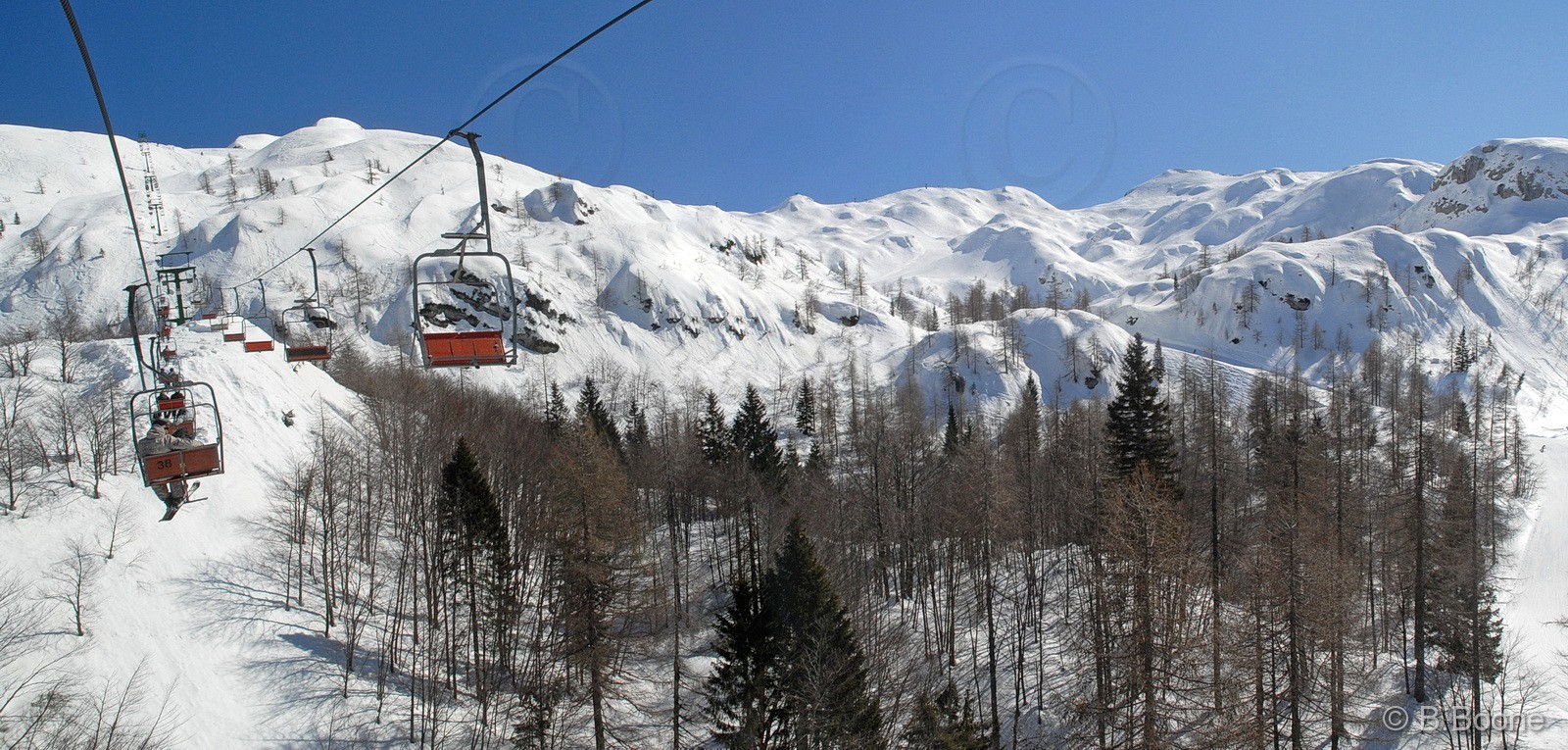 090318 pano55,56 ©B.Boone