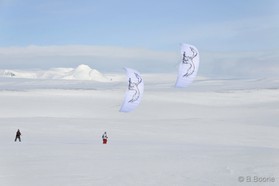 Jérome Josserand et Guillaume Chastagnol - snowkite en Islande