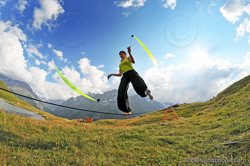 slackline - Lac du Pontet  (La Grave 05)